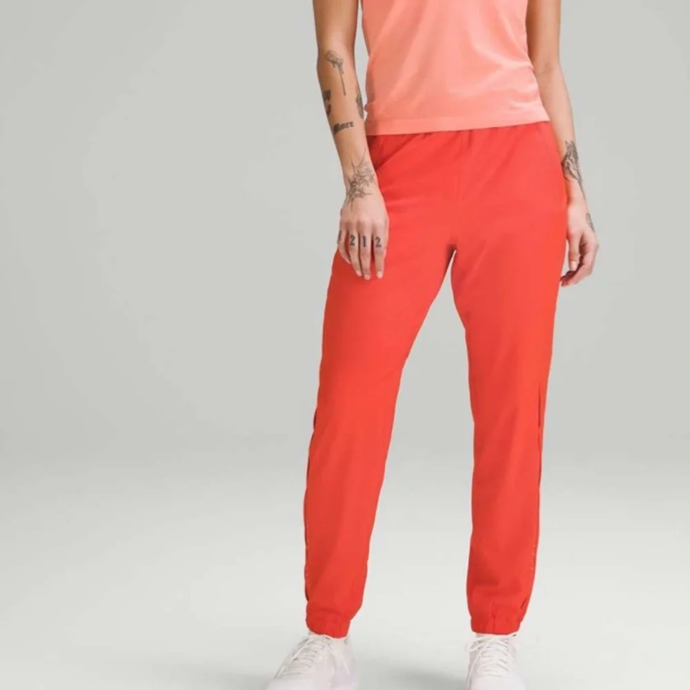 Lululemon Adapted State High-Rise Jogger *Airflow Black - Picture 5 of 11